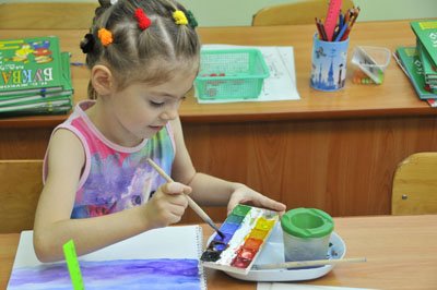 У минулому році в конкурсі взяли участь понад 500 робіт дітей з різних районів області