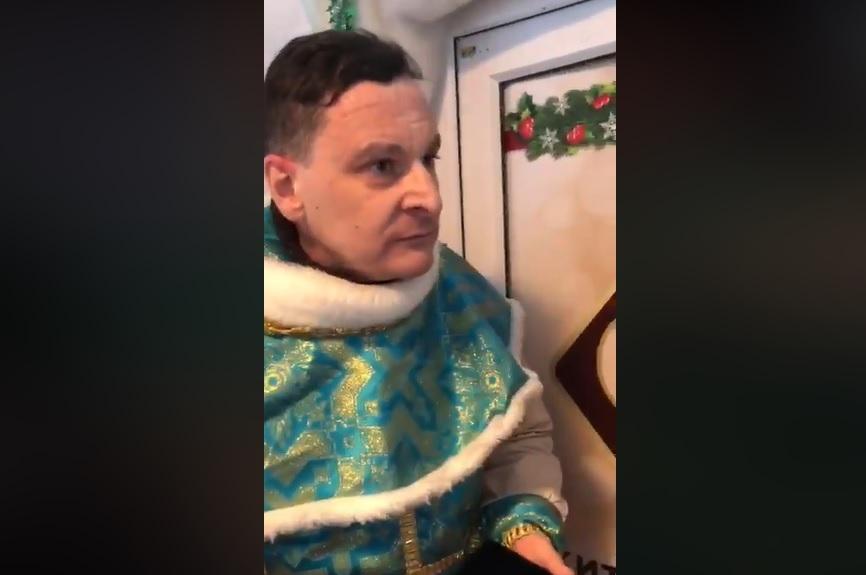 Відео конфлікту з Святим Миколаєм виклала в Facebook член виконавчого комітету міськради Віра Гринишина