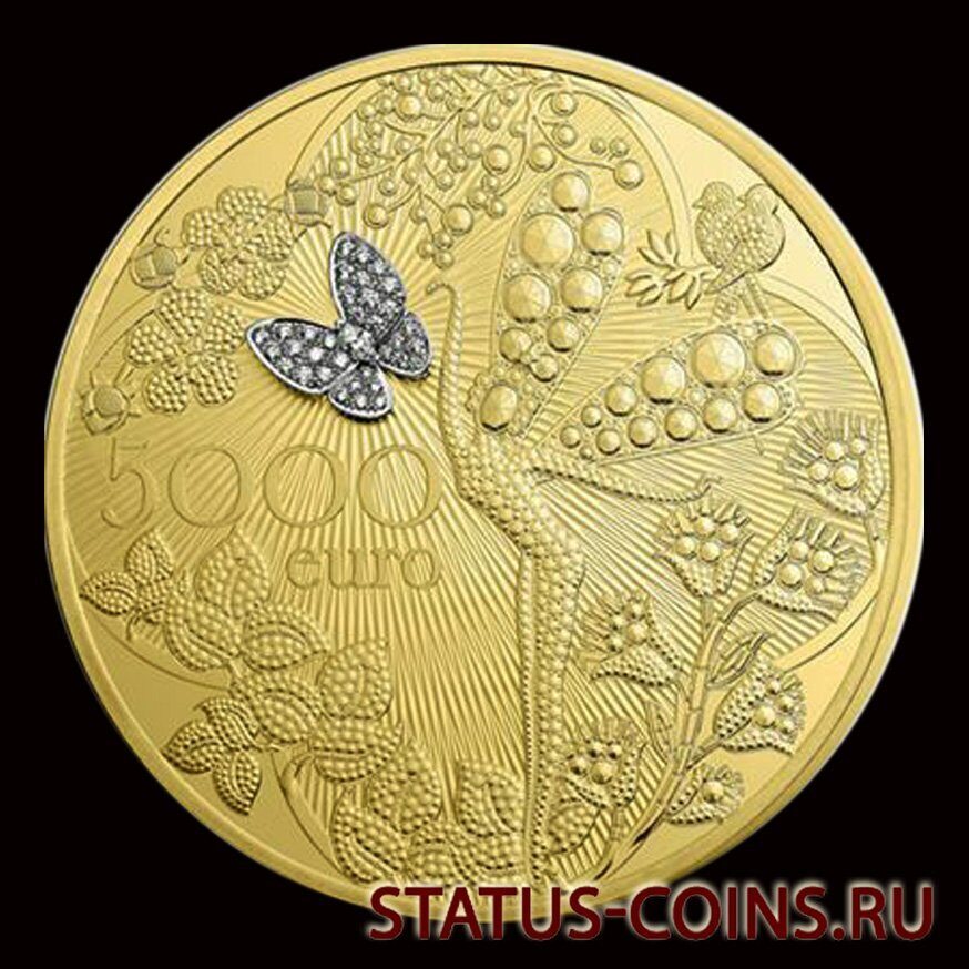 Однак слід знати, що згідно із законом Євросоюзу кожна країна має право випускати пам'ятні монети певного тиражу, який залежить від кількості громадян держави