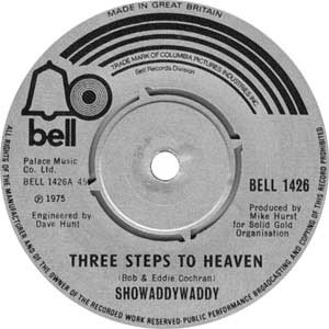 В Великобритании группа из Лестера под названием Showaddywaddy (которая все еще гастролирует после четырех десятилетий) имела успех в чарте, возрождая старые рок-песни, особенно их версию «Three Steps To Heaven», песню с острыми воспоминаниями для старых поклонников музыки, поскольку она был первоначально выпущен после смерти Эдди Кокрэна, который умер от травм головы, полученных в автомобильной аварии 1960 года, когда ему было всего 21 год