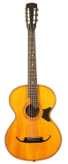 Російська (або циганська) семиструнная гітара, з'явилася в Росії в XVIII столітті, відрізняється від класичної західноєвропейської шестиструнної гітари, яку називають іспанською, не тільки кількістю струн