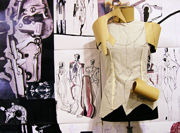 Мухіної на кафедрі дизайн моди »- розповіла засновник школи Helen Олена Степанова