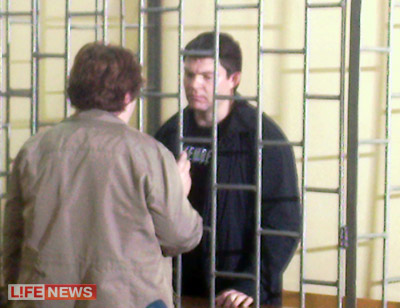 Сьогодні в Краснодарському крайовому суді почалися перші слухання у справі Сергія Цапка та учасників його ОПГ, обіняемих у вбивстві 12 осіб у станиці Кущевській в листопаді 2010 року